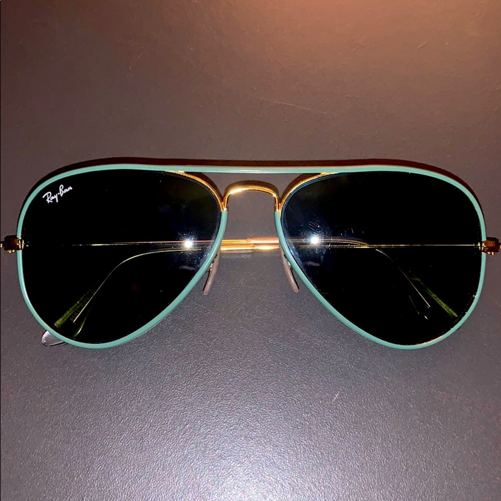 Ray Ban Blue Rim Aviators